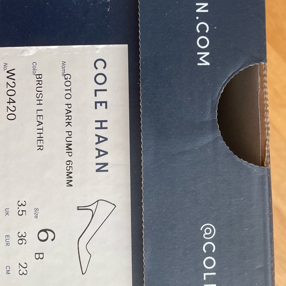 Leather pumps - Picture 7 of 8